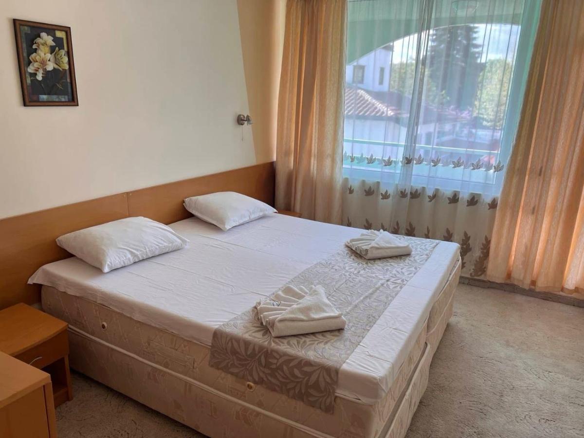 Хотел Диамант Hotel Diamond Balchik Bagian luar foto