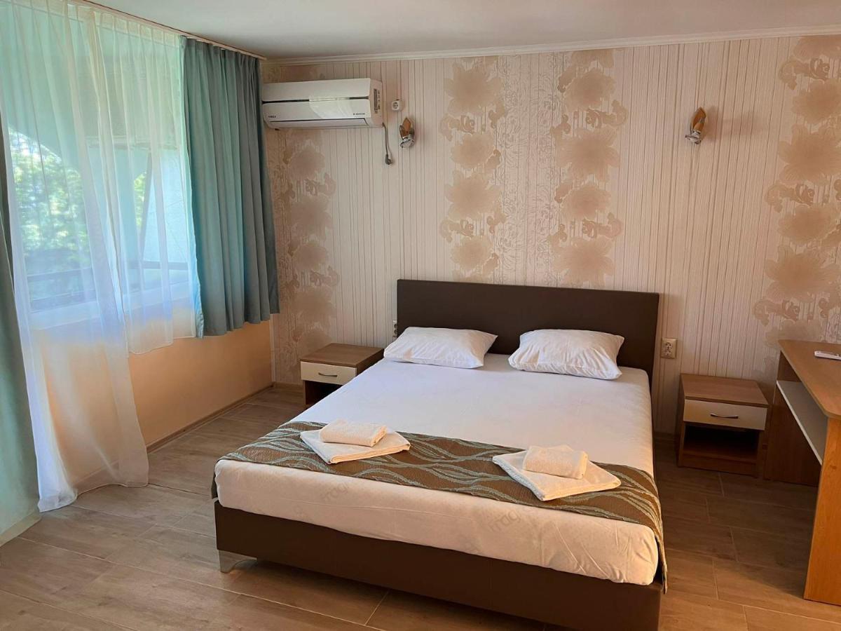 Хотел Диамант Hotel Diamond Balchik Bagian luar foto