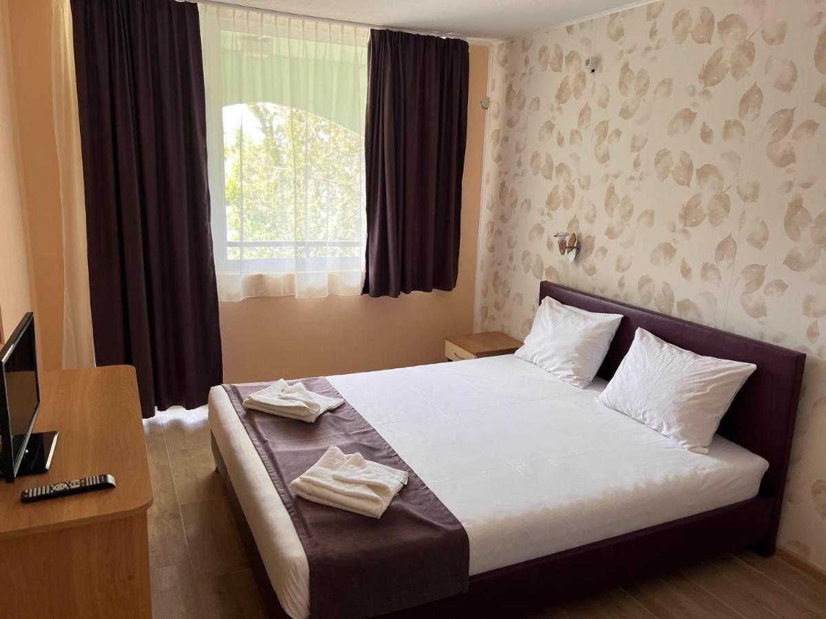Хотел Диамант Hotel Diamond Balchik Bagian luar foto