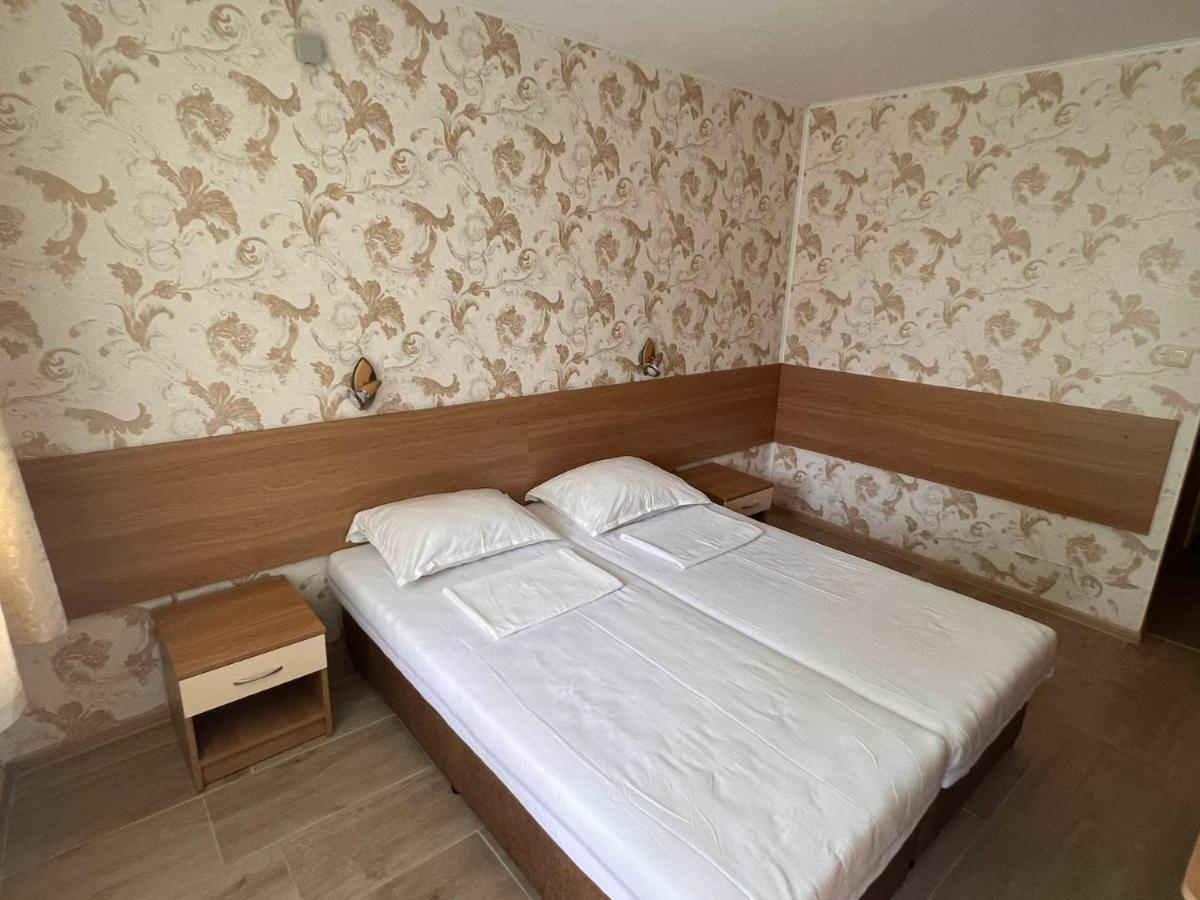 Хотел Диамант Hotel Diamond Balchik Bagian luar foto