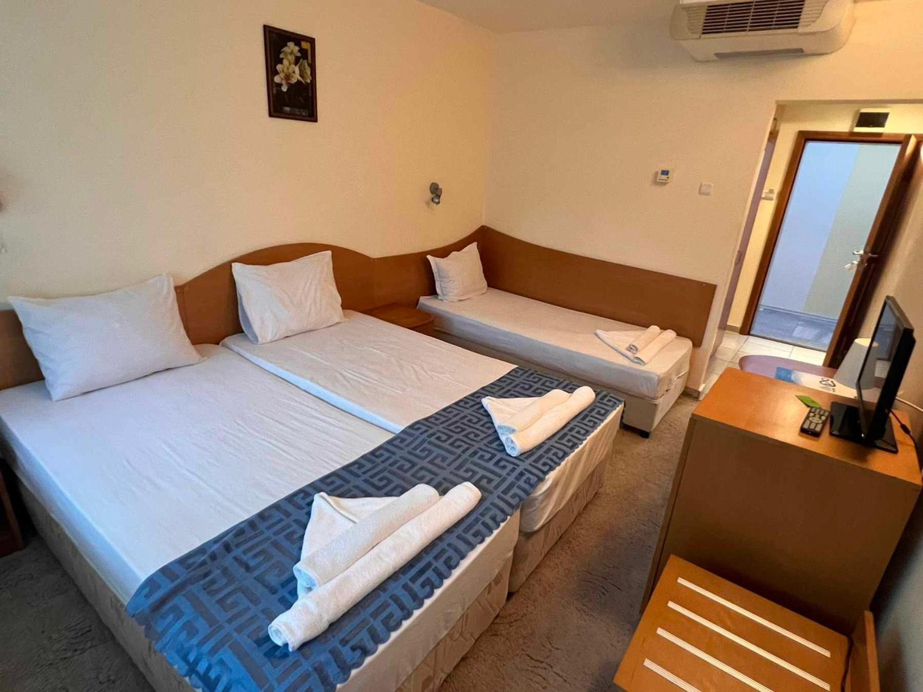 Хотел Диамант Hotel Diamond Balchik Bagian luar foto